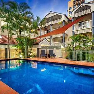 4* Aparthotel Quest On Story Bridge